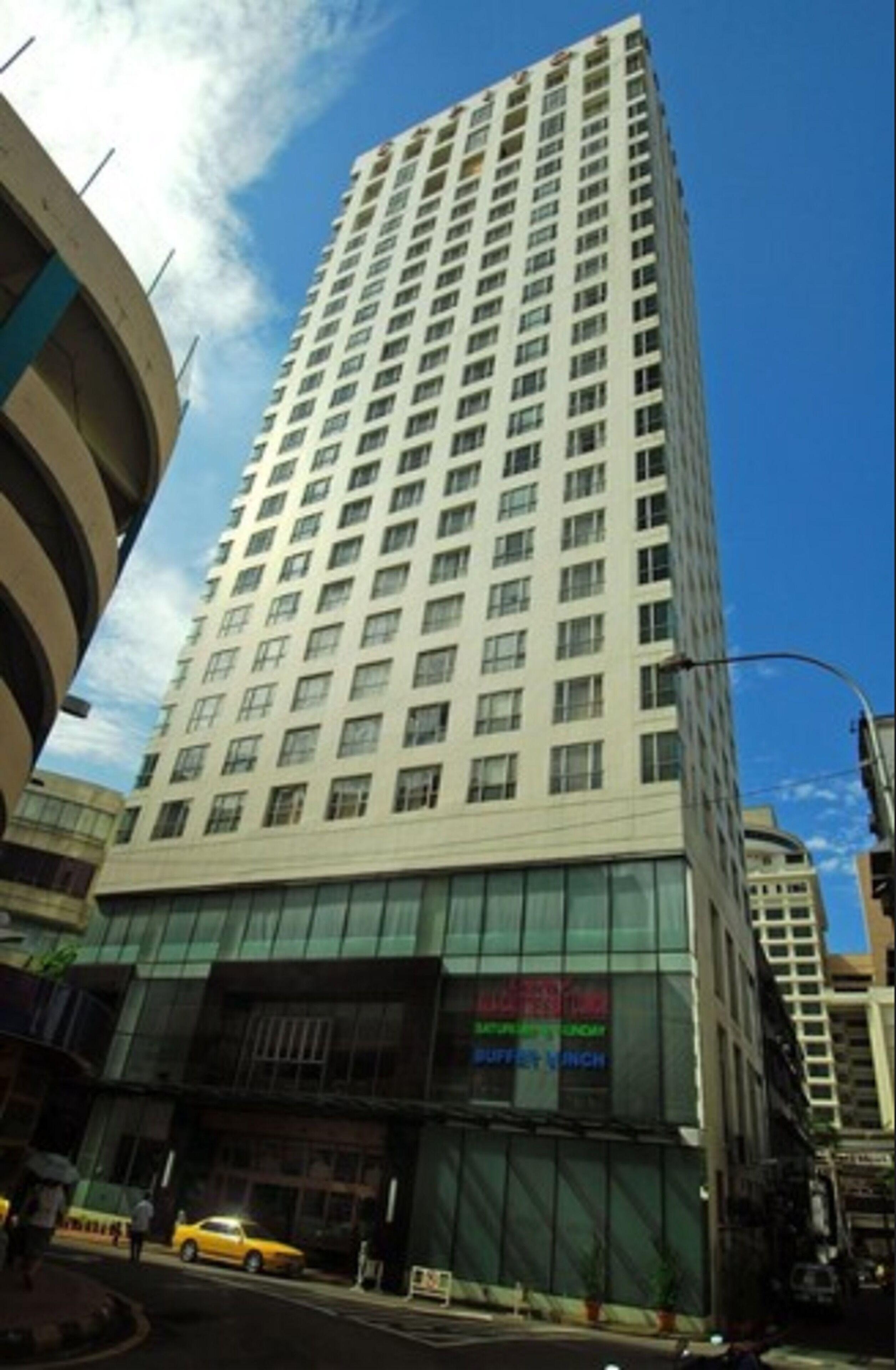 Hotel Capitol Kuala Lumpur — Photos 2